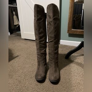 Brown Knee-High Women's Boots